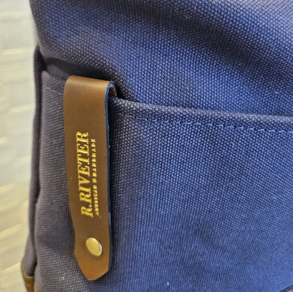 R.Riveter "otto" the carry all canvas tote with leather trim in navy 🇺🇸 - Picture 2 of 10